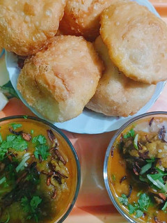 ডালপুরি ও শাহী বিফ হালিম 😊 রেসিপির প্রধান ছবি