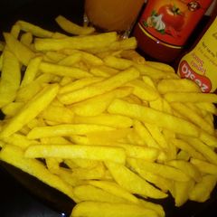 A picture of Turmeric fries🍟.