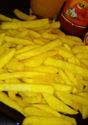 A picture of Turmeric fries🍟.