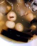 Chè sen long nhãn táo đỏ