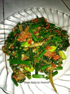 Foto resep Tumis Pakis Teri Pete