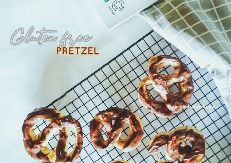 Gluten Free Pretzel