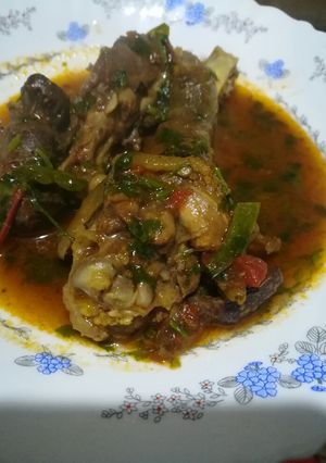 A picture of Kienyeji chicken.