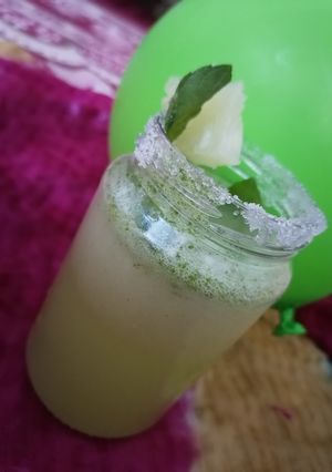A picture of Pineapple Mojito 🍍.
