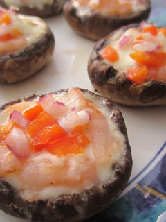Una foto de Champiñones rellenos de camarones