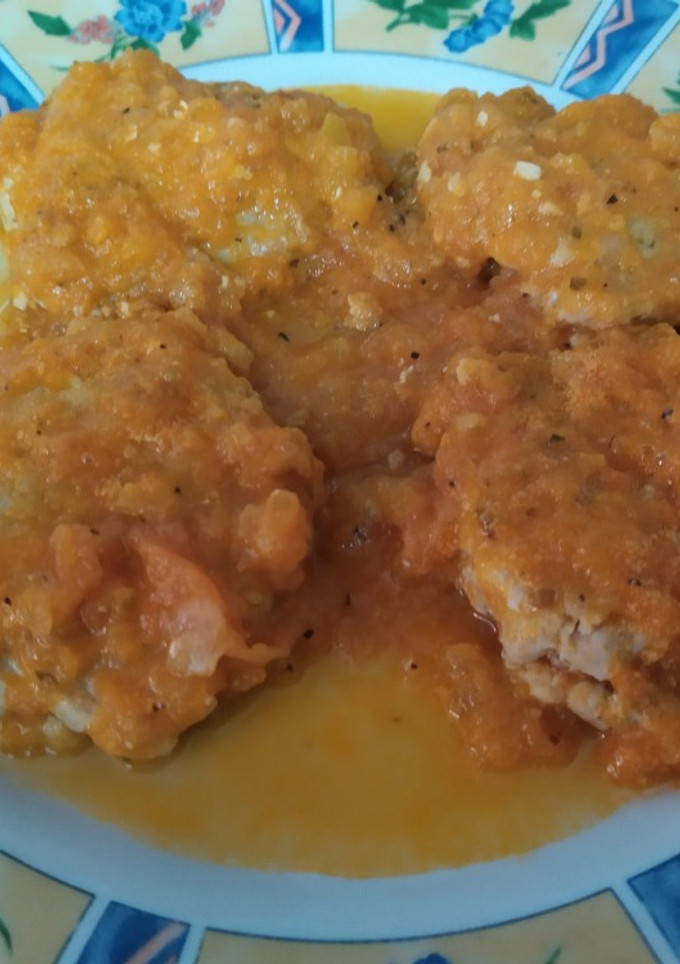 Una foto de Filetes rusos con salsa de tomate casera