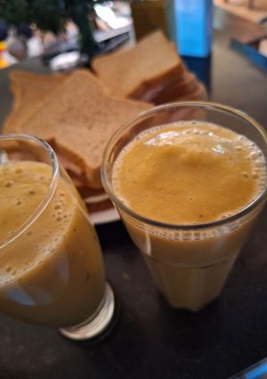 Una foto de Licuado multifruta sin azúcar