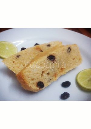 A picture of Whole Wheat Black Currant Lemon Cake.