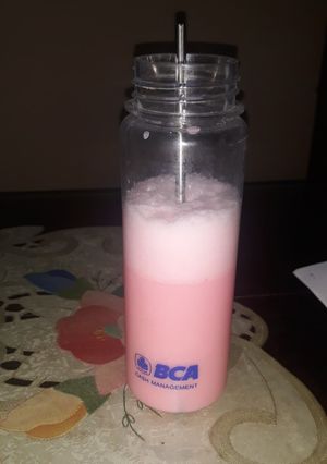 Foto resep Strawberry Smoothies