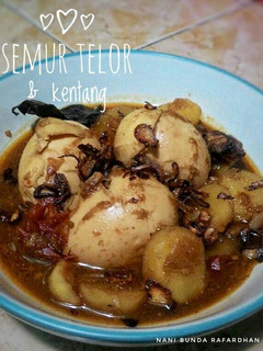 Foto resep Semur Telor & kentang