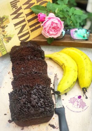 A picture of Heathy double chocolate banana bread.