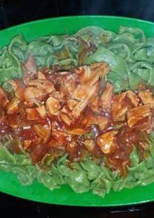 Una foto de Fideos de espinaca fácil