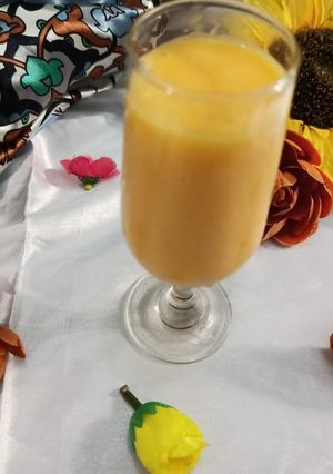 A picture of Mango milk shake.