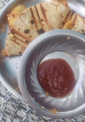 A picture of Roti tacos.