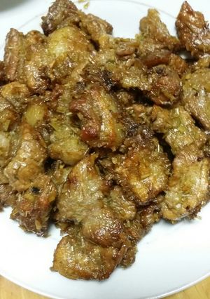 Hình của món Thịt kho sả.