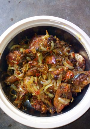 A picture of Pepper chicken.