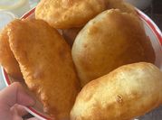 Gambar roti puri guna yis