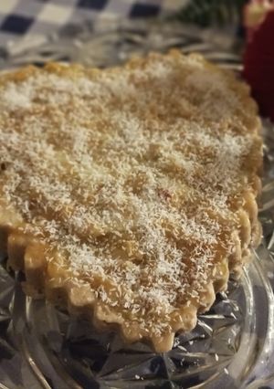 Una foto de Torta invertida de manzana, coco y avena