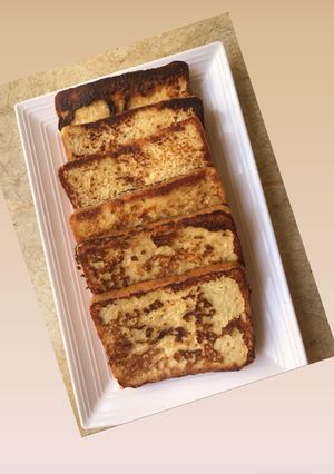A picture of French toast bread.