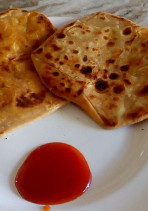 A picture of Aloo ka parantha.