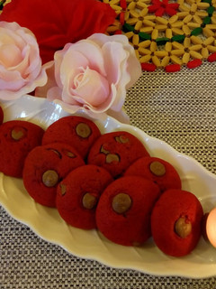 A picture of Red Velvet Cookies#RedthemeChallenge#valentinedish.