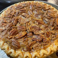 A picture of Pecan Pie.