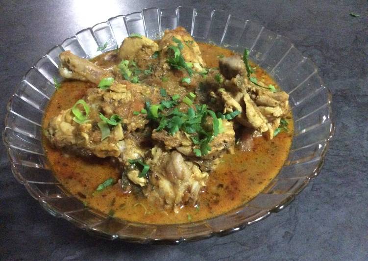 Simple Way to Prepare Homemade South Indian Chicken Curry