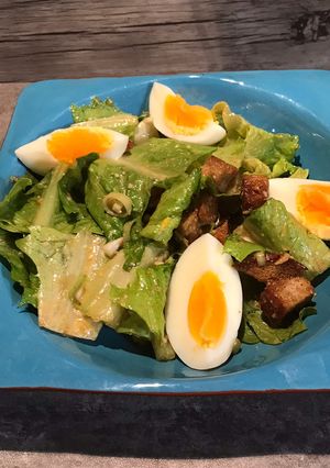 Une photo de Salade César pascale