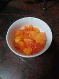 Macedonia de papaya y mandarina con zumo de naranja