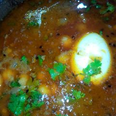 A picture of Anda chana.