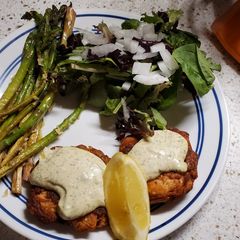 A picture of Easy Salmon Cakes.