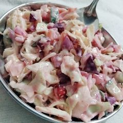 A picture of Cream salad.
