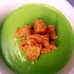 A picture of Avocado Soup.