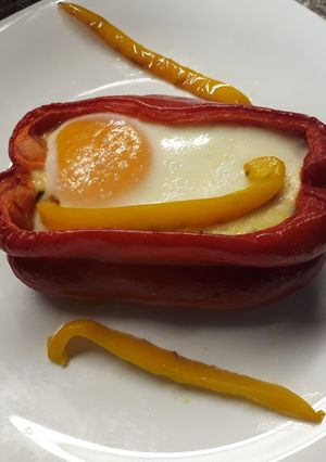 Una foto de Morrones rellenos