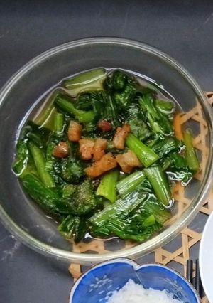 Hình của món Cải thìa xào tóp mỡ.