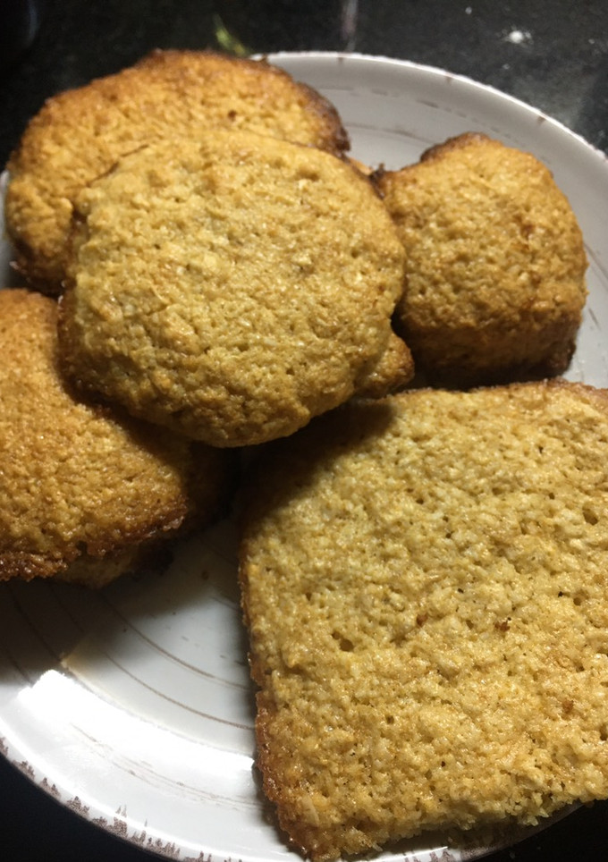 Una foto de Cookies de avena, coco y miel🍯🥥❤️