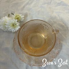 A picture of White Chrysanthemum Tea.
