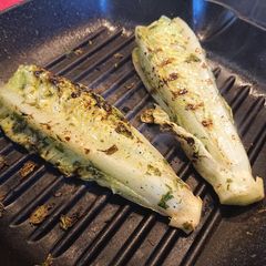 A picture of Grilled Romaine.