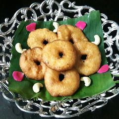 Theepi Garelu(Jaggery vada) A picture of Theepi Garelu(Jaggery vada).