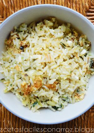 Una foto de Arroz nutritivo con acelga (FÁCIL Y ECONÓMICO)