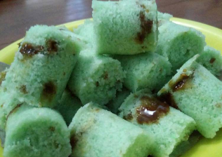  Resep Kue Putu  oleh Fiqi Wakhid Aryanto Cookpad