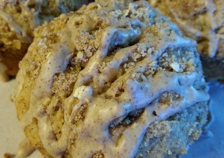 Simple Way to Make Homemade Cinnamon Streusel Zucchinni Muffins