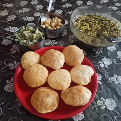 A picture of Pani puri.