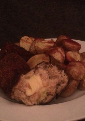 Sajttal töltött csípős fasírt recept fotója