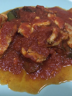 Una foto de Magro con tomate (receta de mi suegra)
