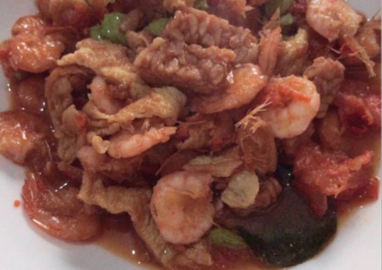 Udang Pete Balado Pedas dengan toping tempe&telor