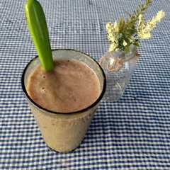 Banana berry Oat Smoothie রেসিপির প্রধান ছবি