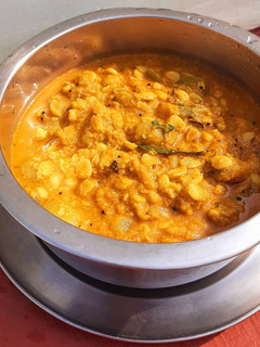 மொச்சை சுரைக்காய் கூட்டு(suraikkai koottu recipe in tamil) செய்முறை முக்கிய புகைப்படம்