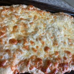 A picture of Cheesy bread.