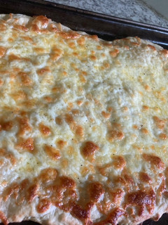 A picture of Cheesy bread.